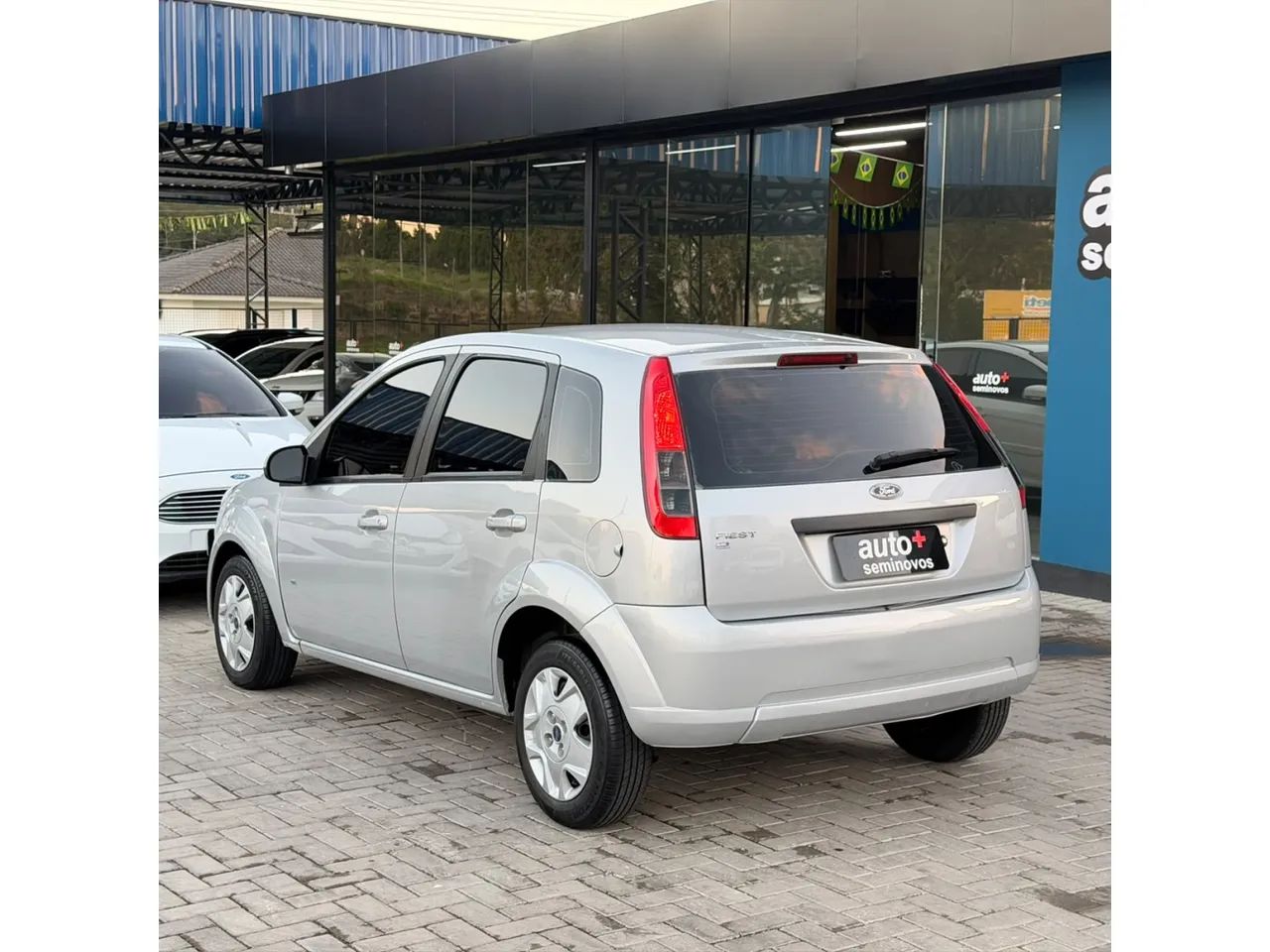 Ford Fiesta S 1.0 8V Flex 5P 2014 - Foto 4