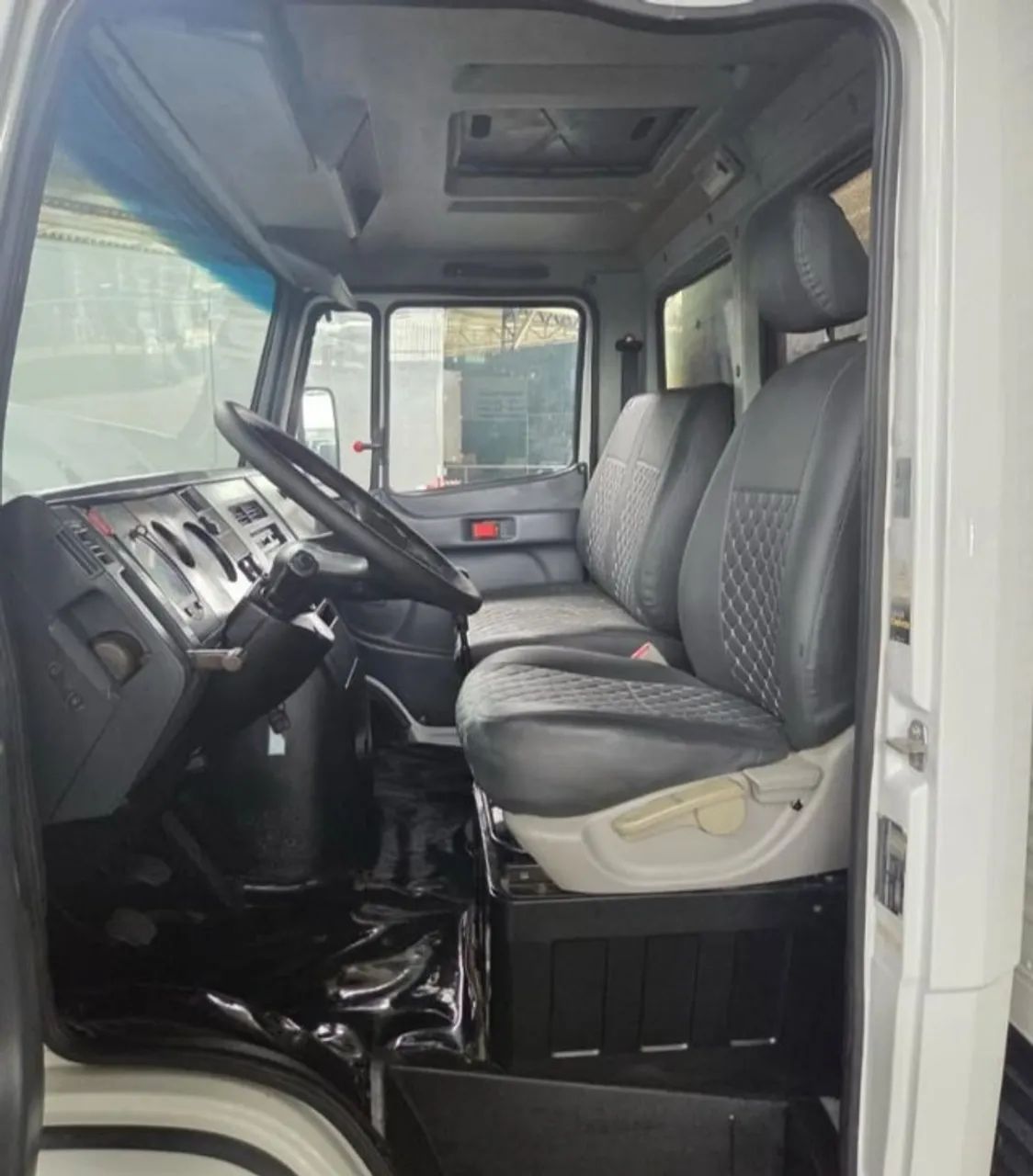 MB 710 BAÚ PLUS 2012 - Foto 3