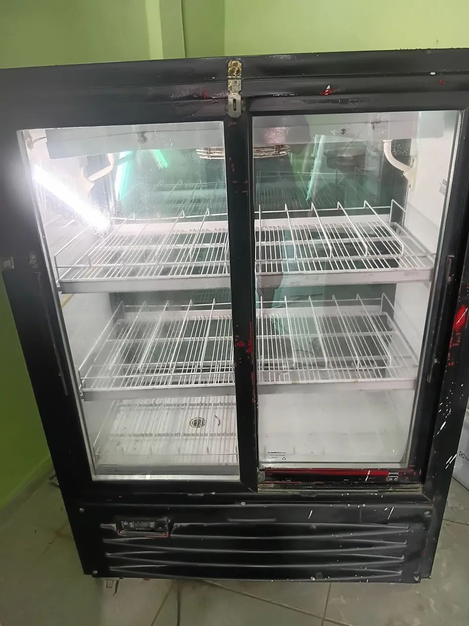 Vende expositor gelando perfeitamente - Foto 5