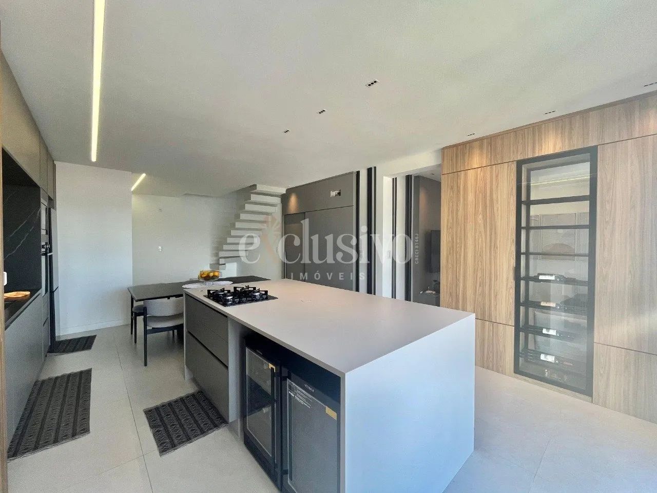 Cobertura Duplex com vista para o Mar e Ponte Hercílio Luz - Foto 4
