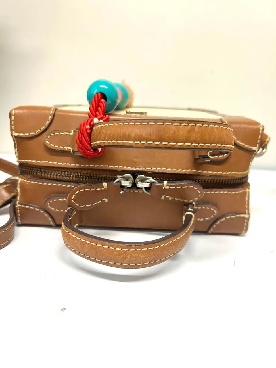 Bolsa Arezzo em couro legítimo  - Foto 5