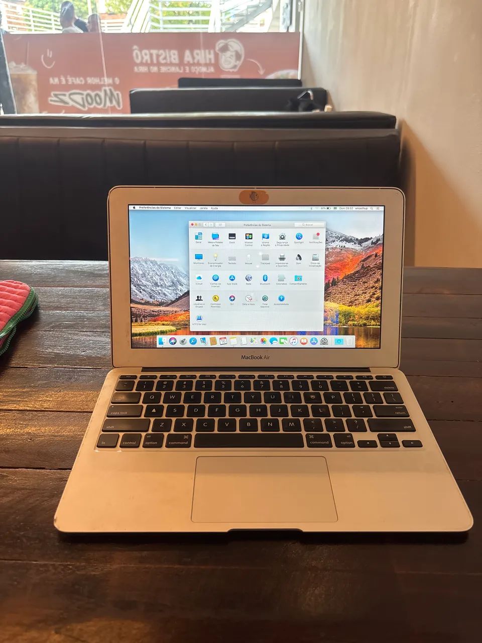 MacBook Air 11 - Conservado! 