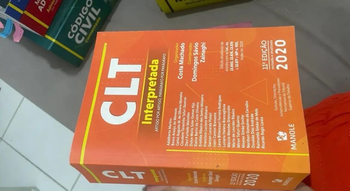 Livros de Direito  - Foto 4