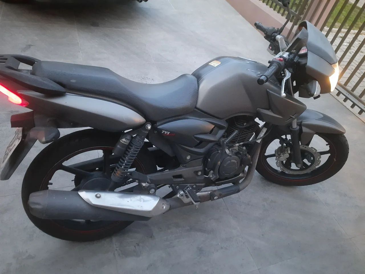 DAFRA APACHE 150CC  - Foto 2