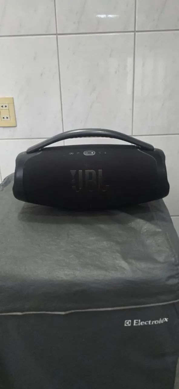 Boom box 3