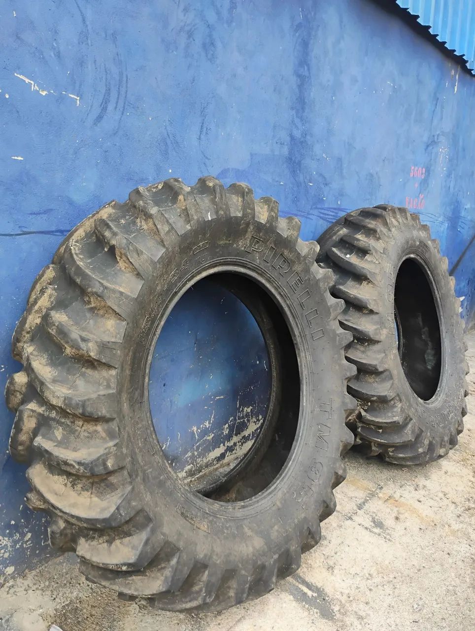 Pneu trator 18.4.34/preço unitário  - Foto 5