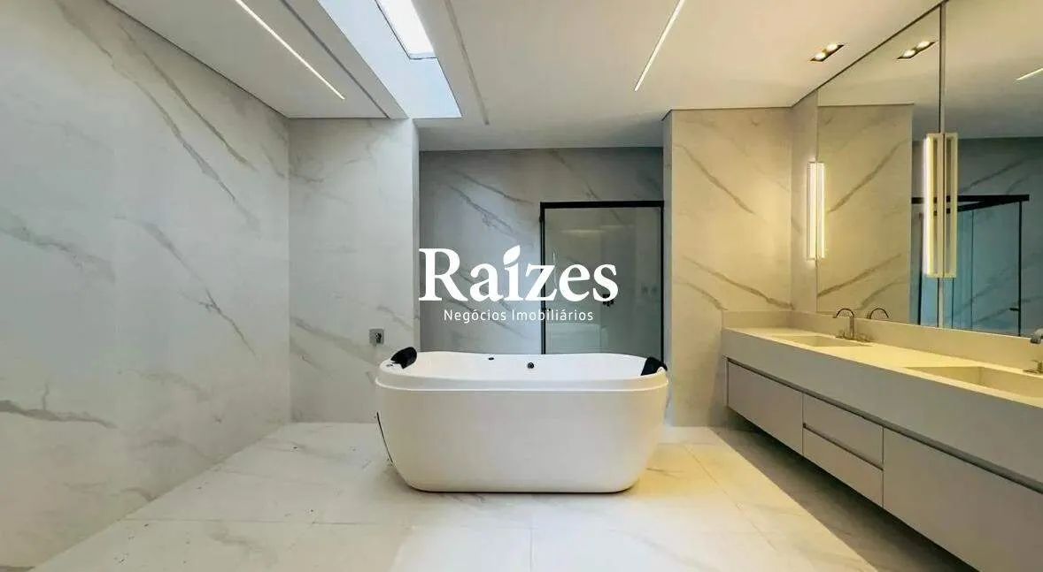 Casa em condomínio com 4 suítes e lazer completo em Uberlândia - Foto 5