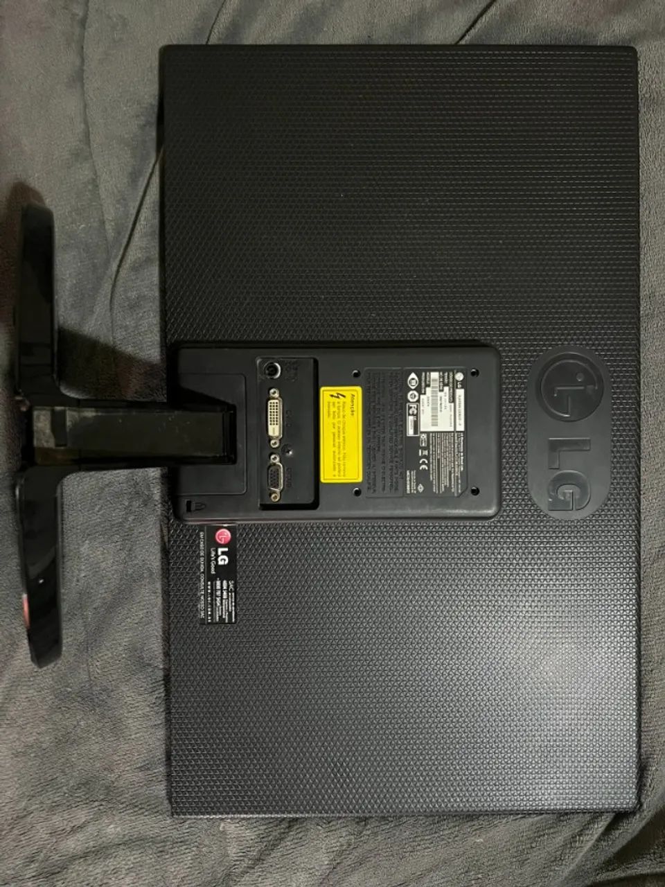 Monitor LG Flatron 22EA53T - Com Defeito - Foto 5