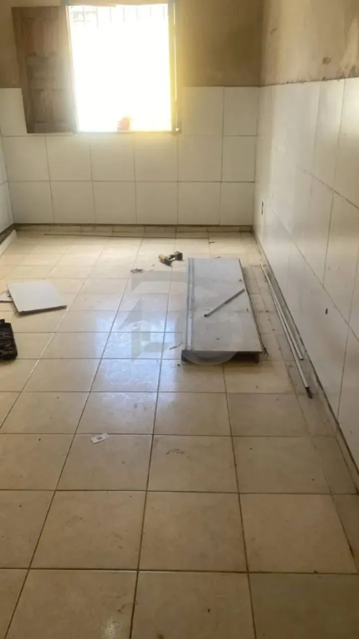 Casa de 200m² no Bairro Olaria com 2 Quartos, sendo 1 Suíte