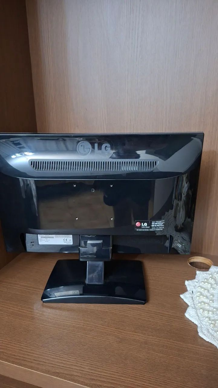 Monitor LG 19 Polegadas - Foto 2