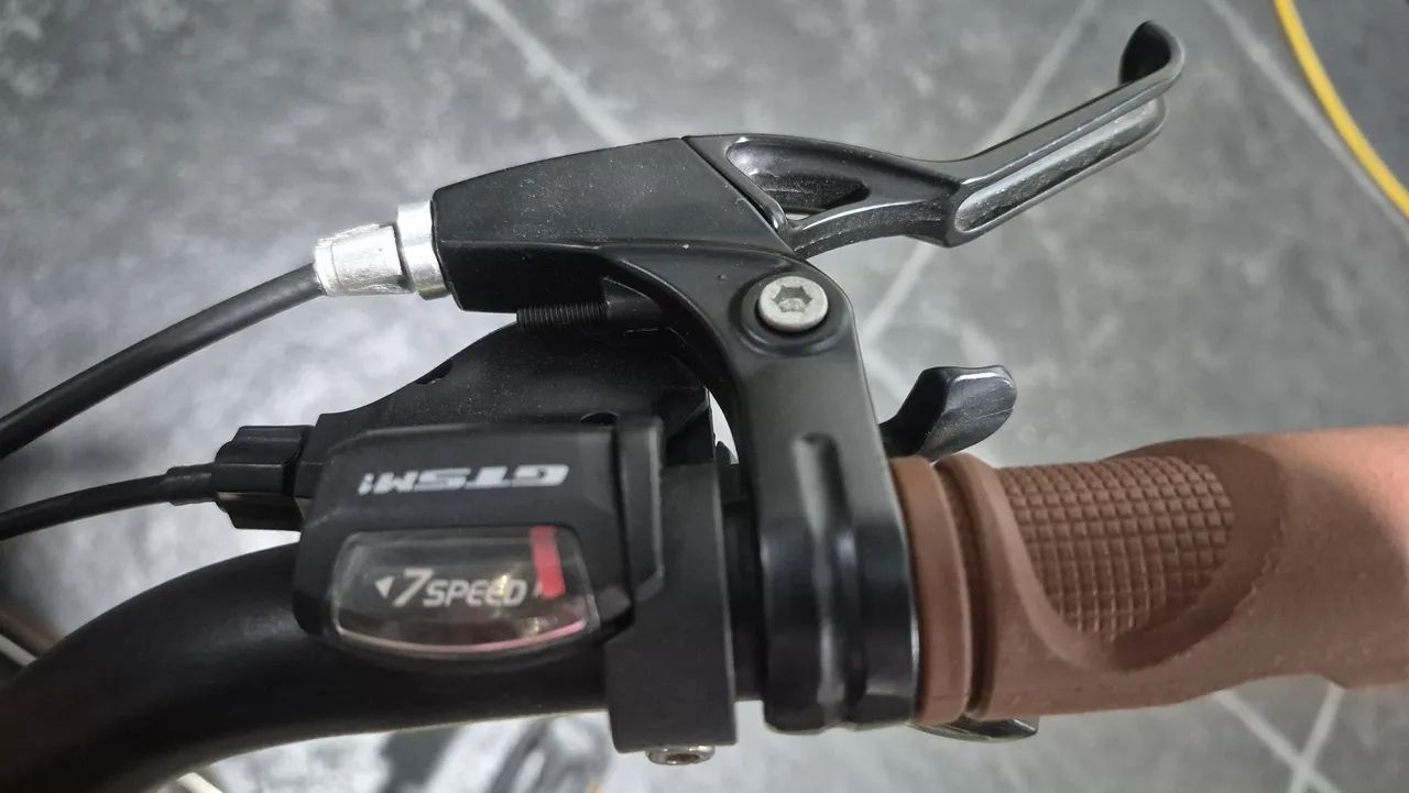 Bicicleta estilo retrô com cestinha - Foto 4