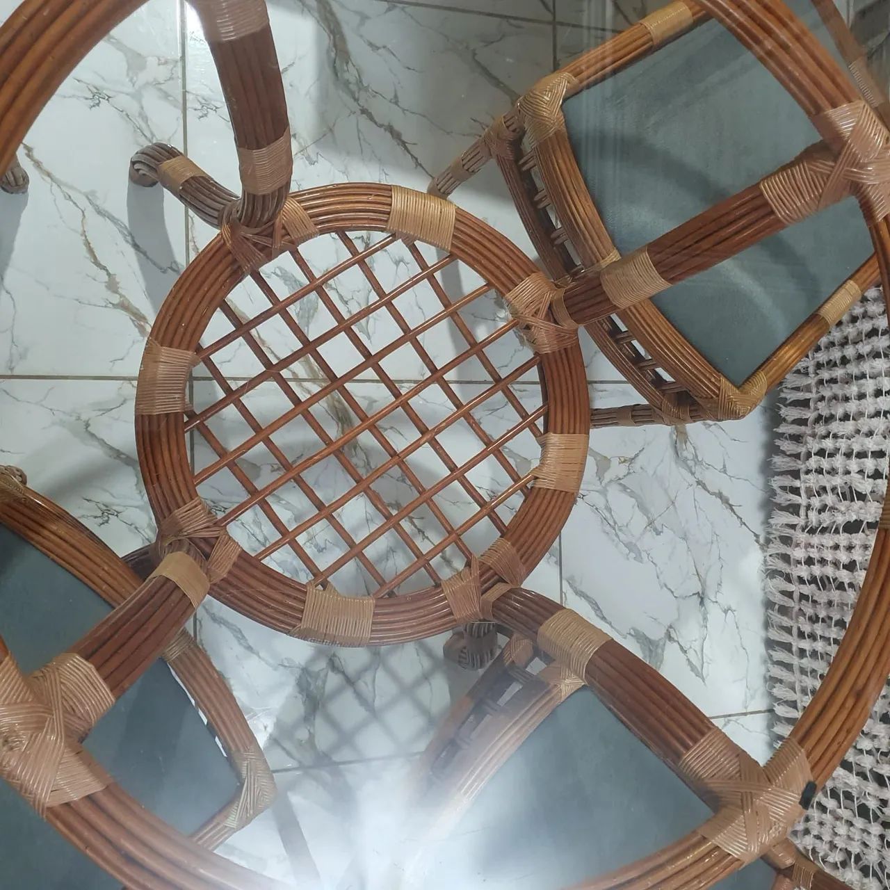 Conjunto de mesa semi novo. 1.200 Reais  - Foto 5