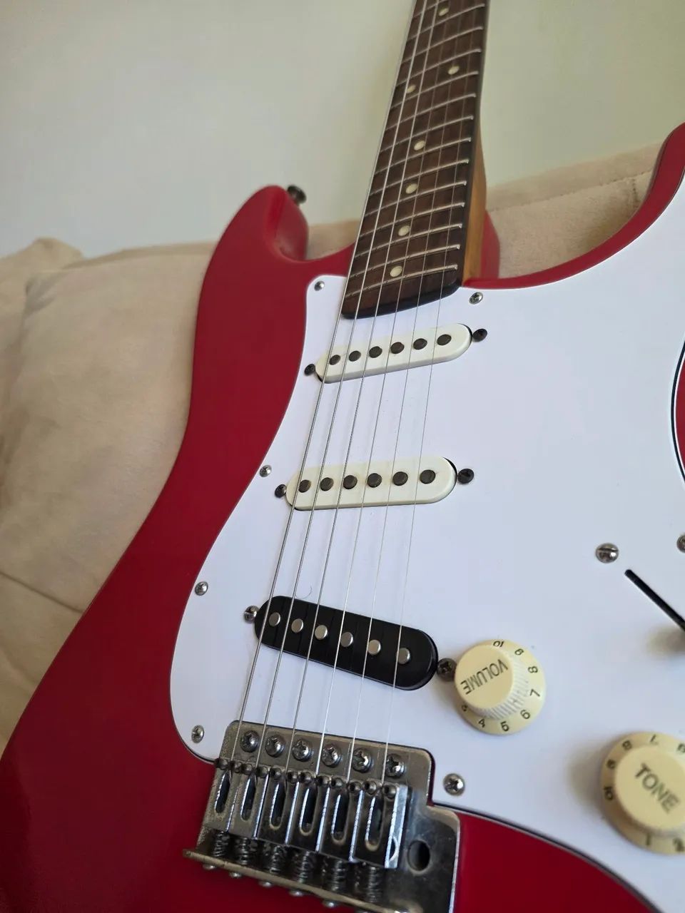 Guitarra Squier Stratocaster - Foto 3