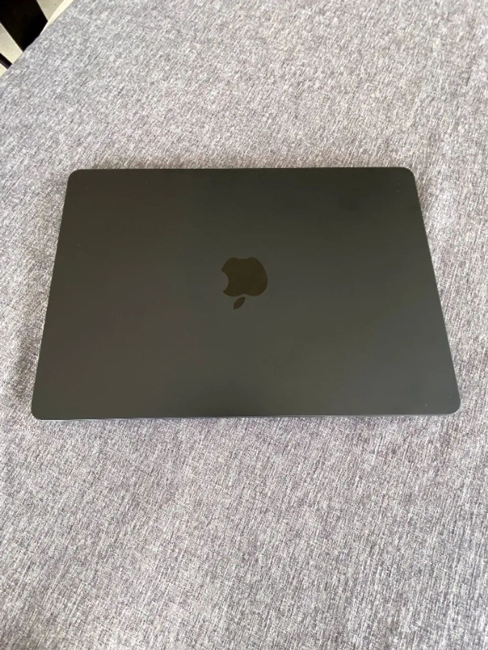MacBook Air M2 2022 | Meia-Noite | 8GB / 256GB SSD | Bateria 86