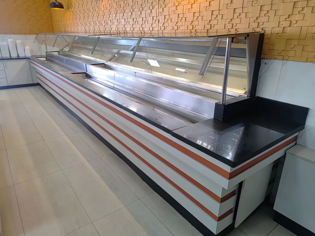 Balcões térmico com 7 metros e refrigerado 4 metros e meio - Foto 2