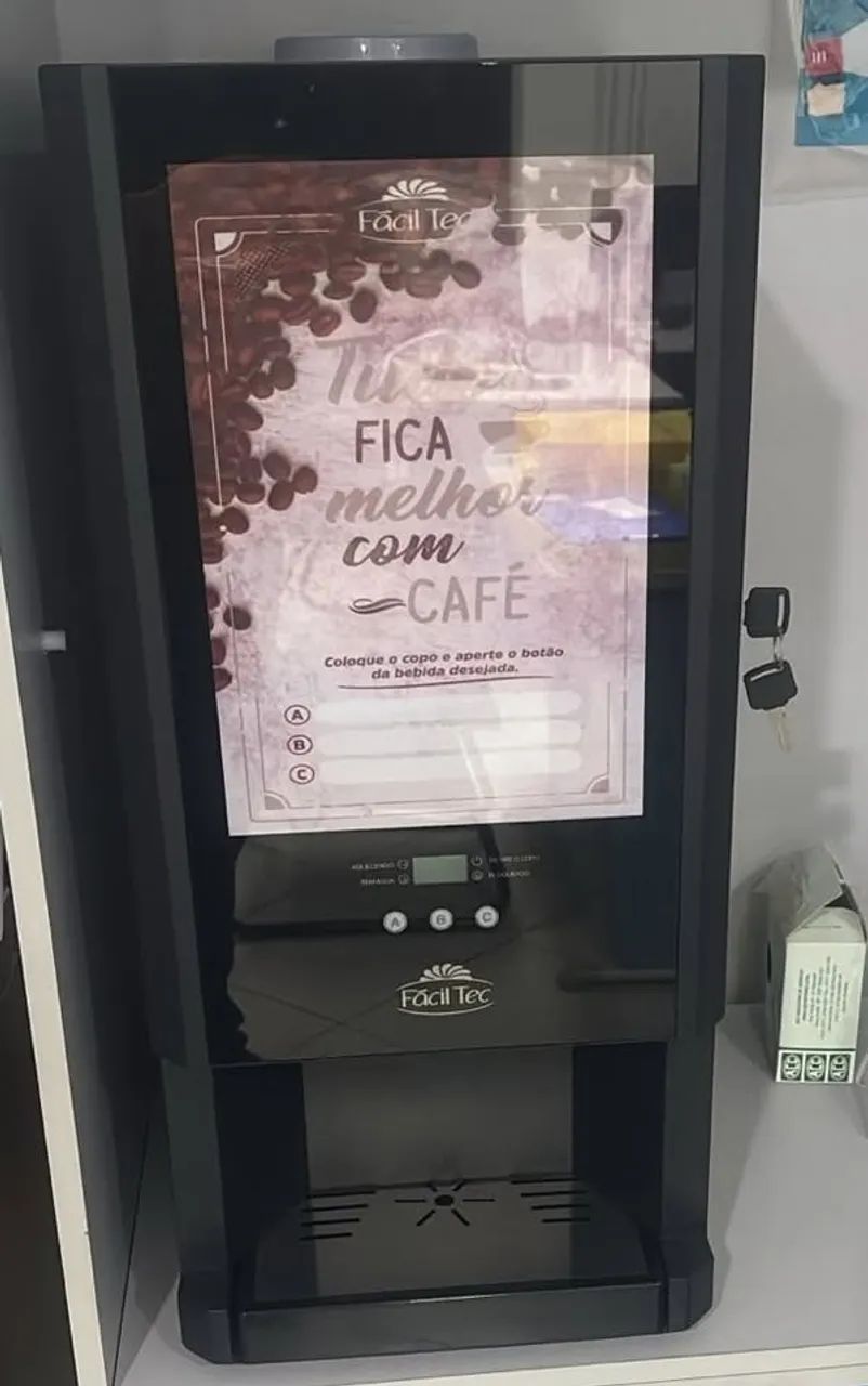 Máquina de café, capuccino, chá e etc...