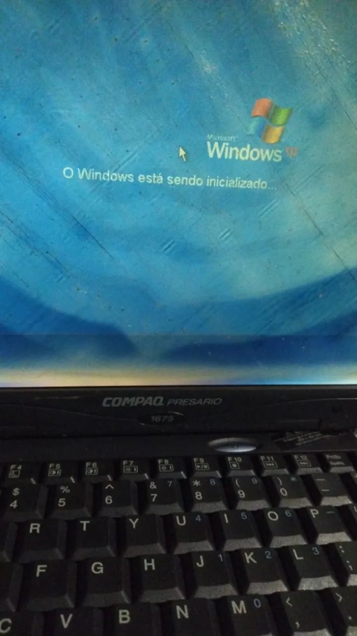 Notebook anos 90 funcionando perfeitamente  - Foto 3