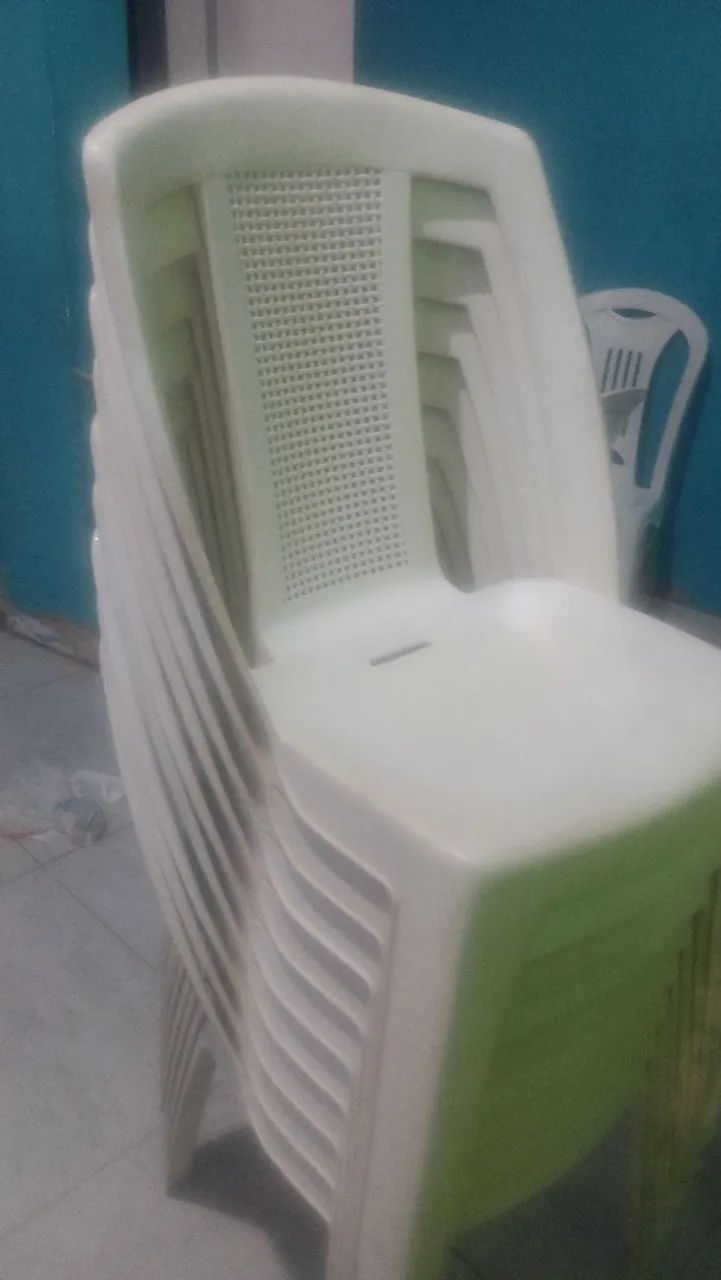 Cadeiras semi novas