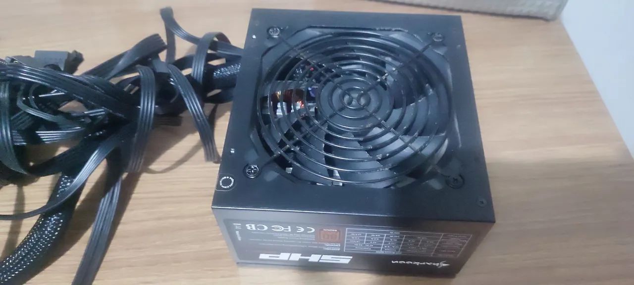 Fonte Sharkoon 600w - Foto 3