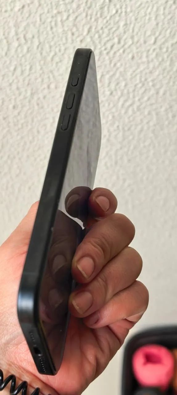 Iphone 16 Pro Max - 256GB - Bateria 100% - Foto 3