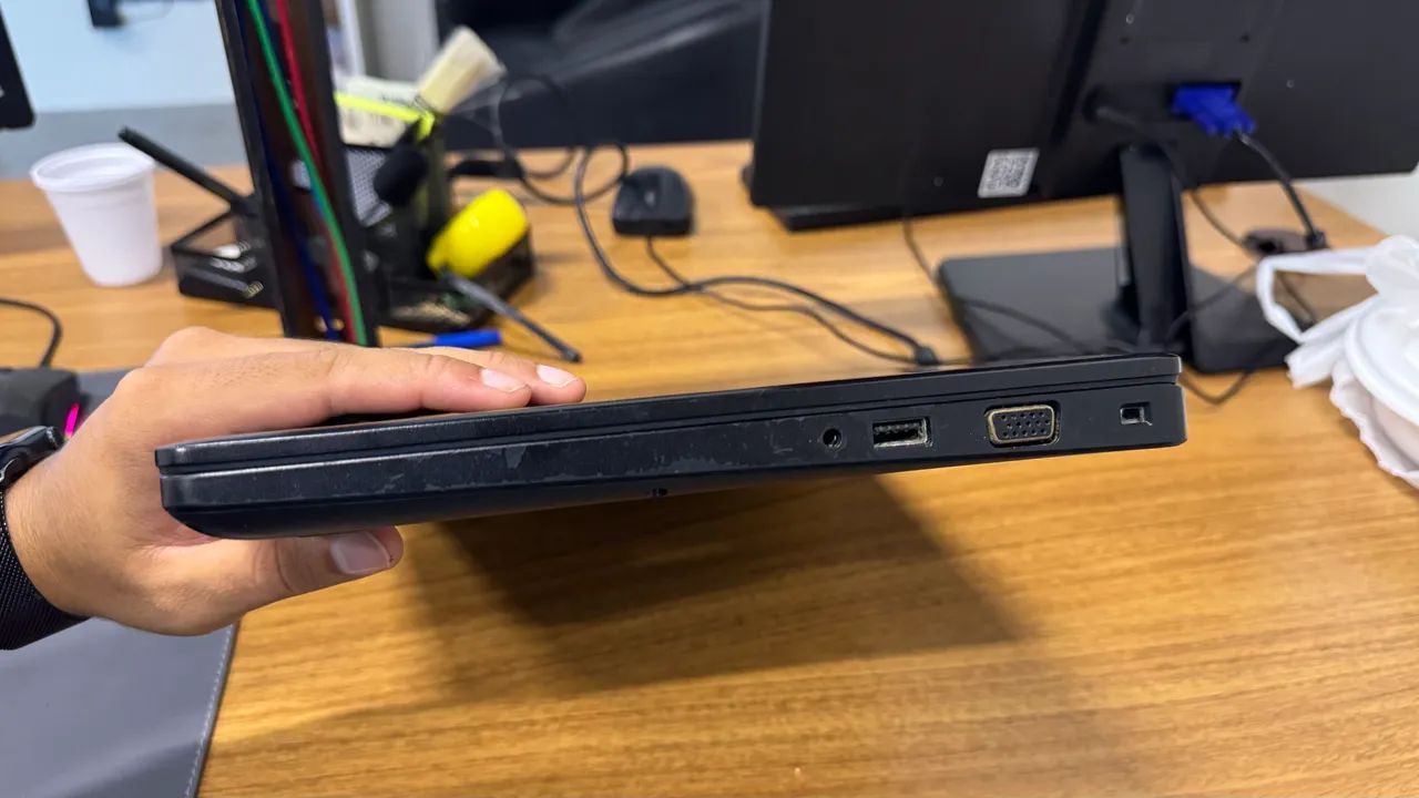 Notebook Dell Latitude 5490 - Foto 5