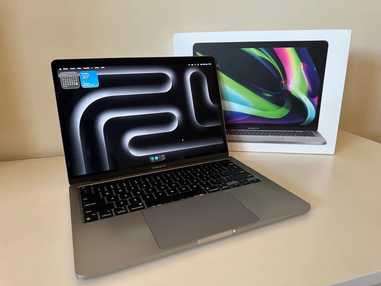 MacBook Pro M1 13? 8GB 256GB SSD - Touch Bar