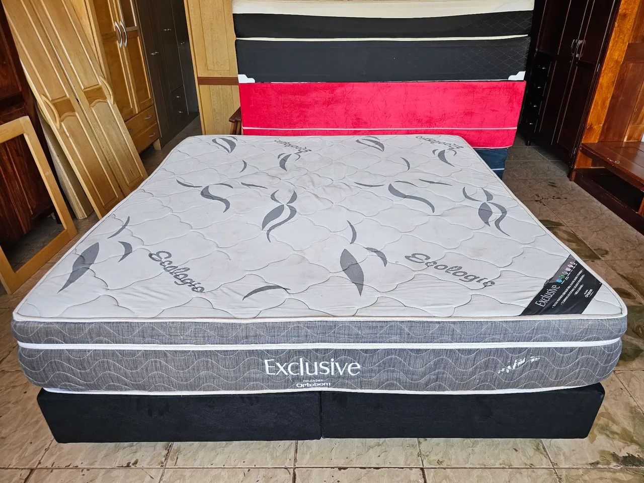 Cama king molas ensacada usada 