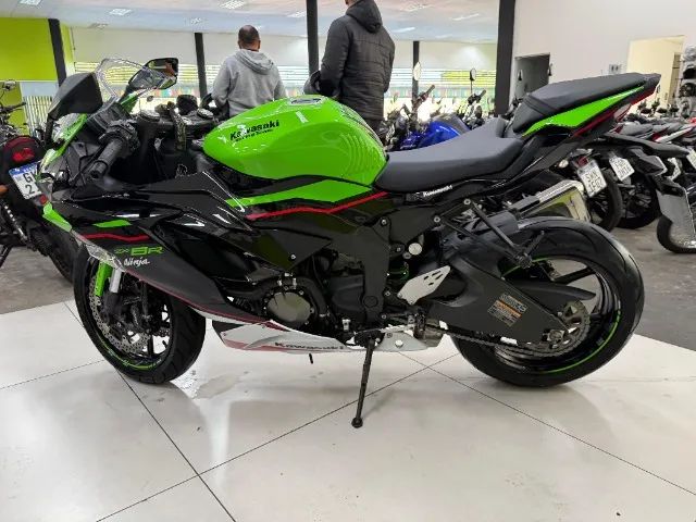 かぁ〜 Kaedear レーシングウィンドアーマー Ninja ZX-25R・ZX-4R専用