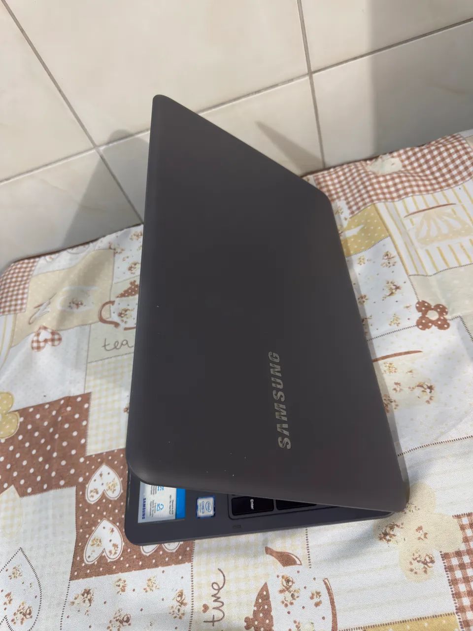 Notebook Samsung Essentials E20 - Foto 2