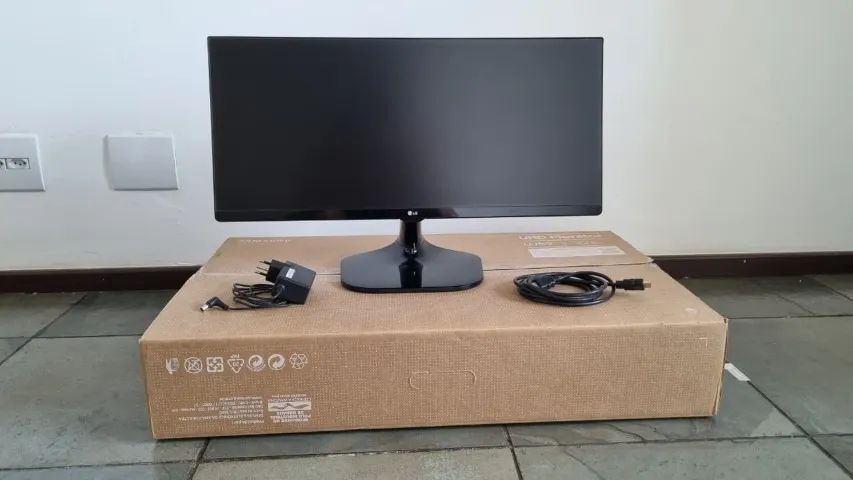 Monitor LG LED 25 polegadas Ultrawide
