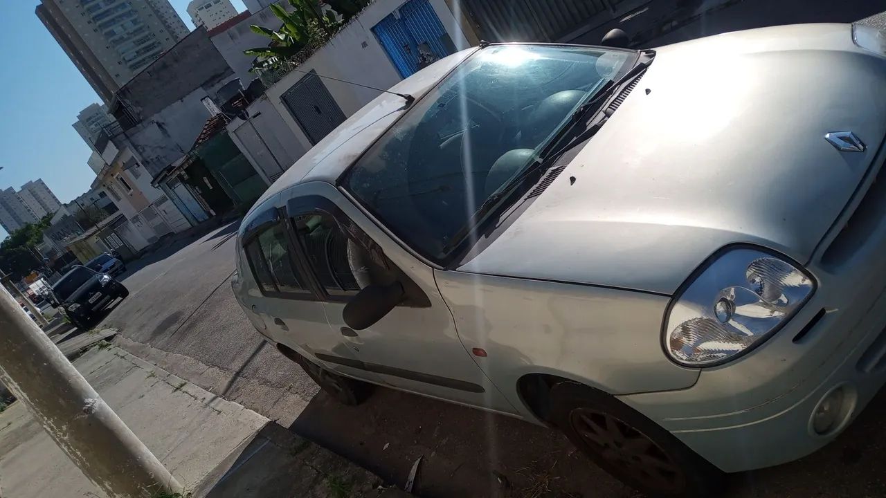 Renault Clio RT/ Privil. 1.0/1.0 Hi-power 16V 5P 2002