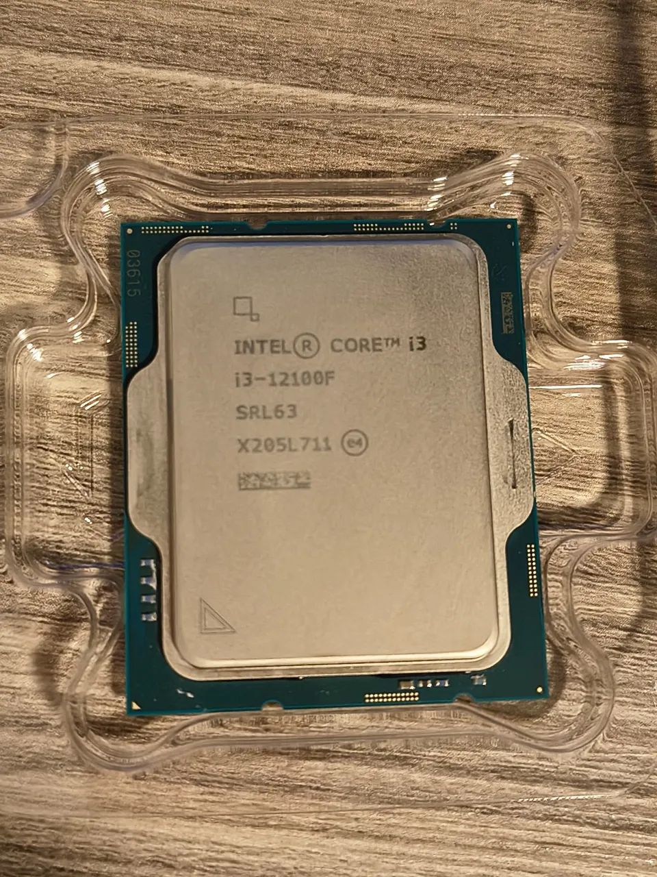 Processador Intel i3-12100F - Processadores - Loteamento Praia da