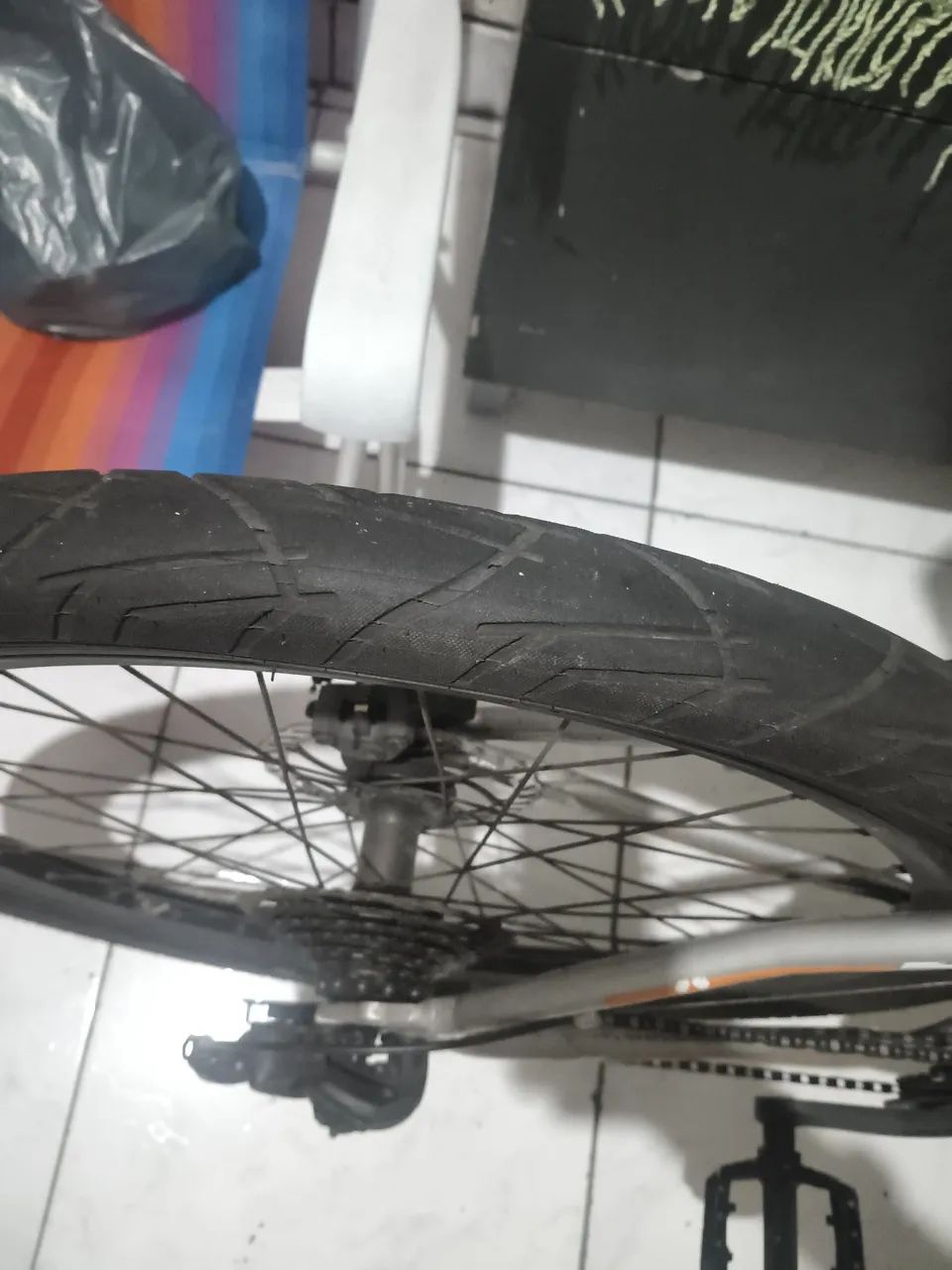 Bicicleta super confortável e resistente  - Foto 5