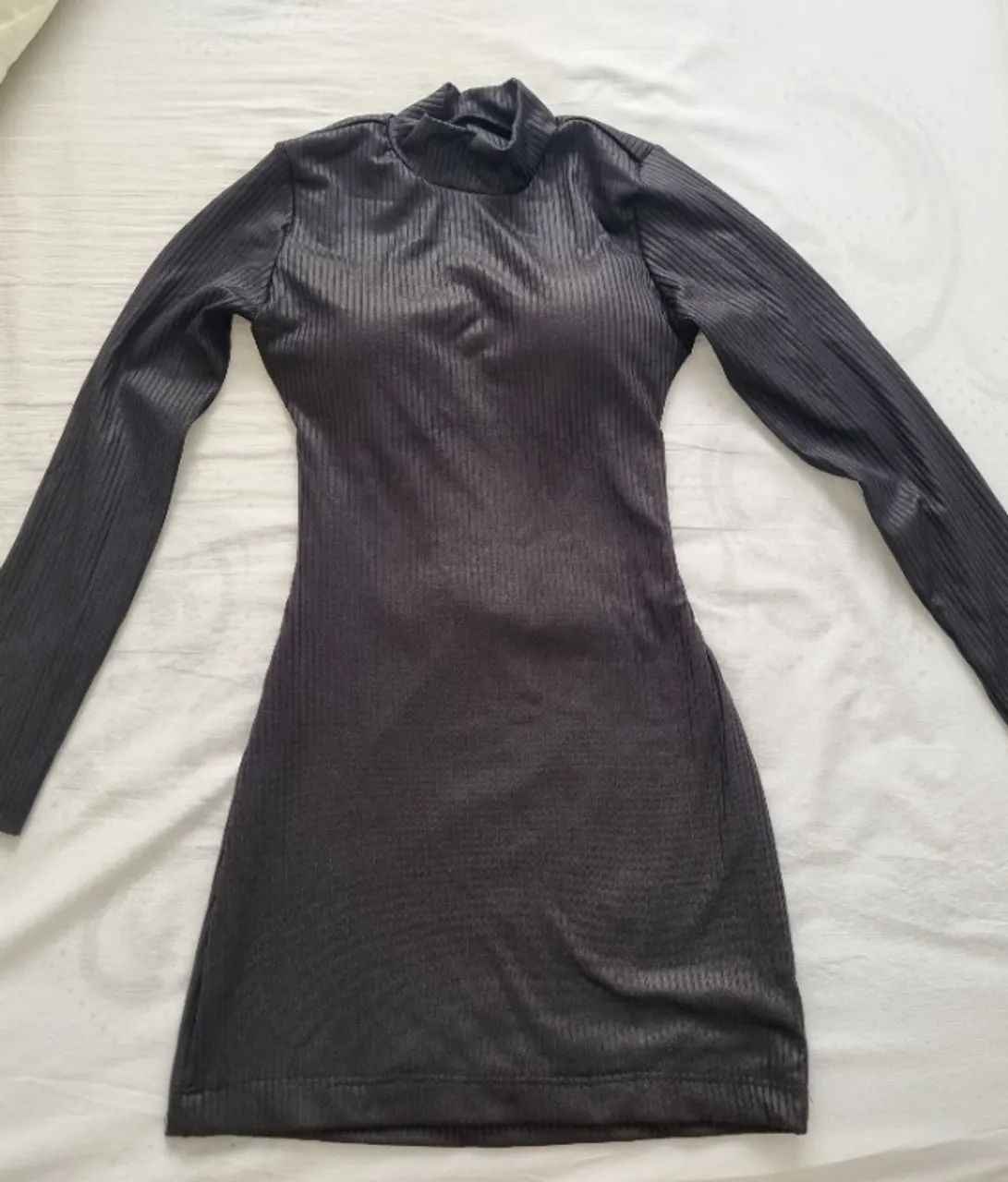 Vestido preto com bojo 