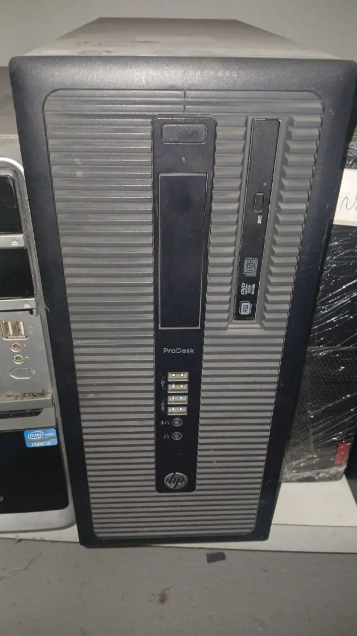 CPU HP "i5 de 4g 4gb de ram 220gb SSD"