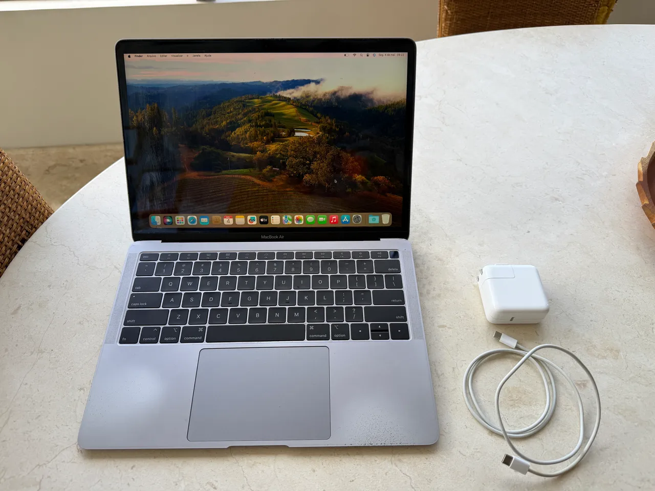 macbook air 2019 128gb
