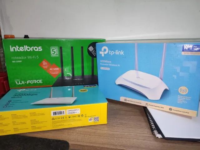 Kit Três Roteadores TP-Link e Intelbras