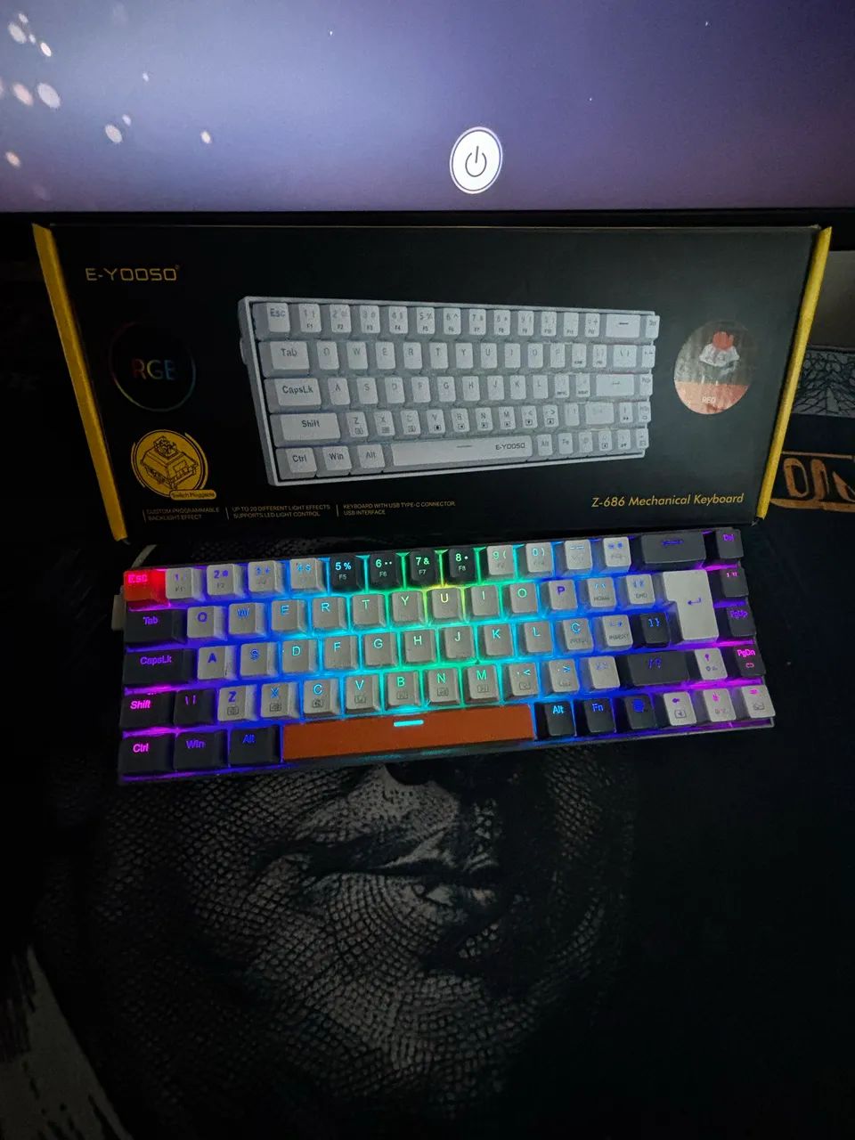 Teclado Mecânico/ completo