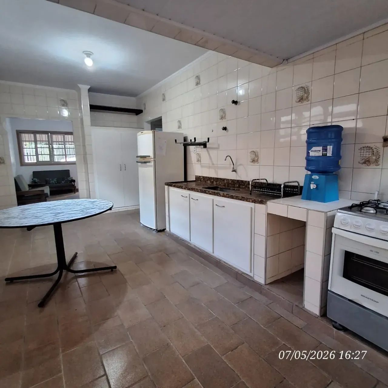 Alugo casa 2 dormitórios Guilhermina