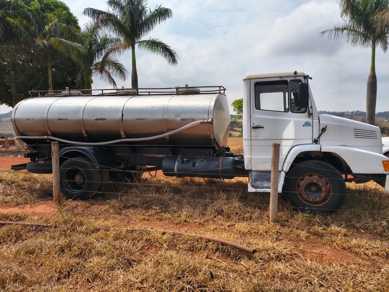 Caminhão tanque  - Foto 4