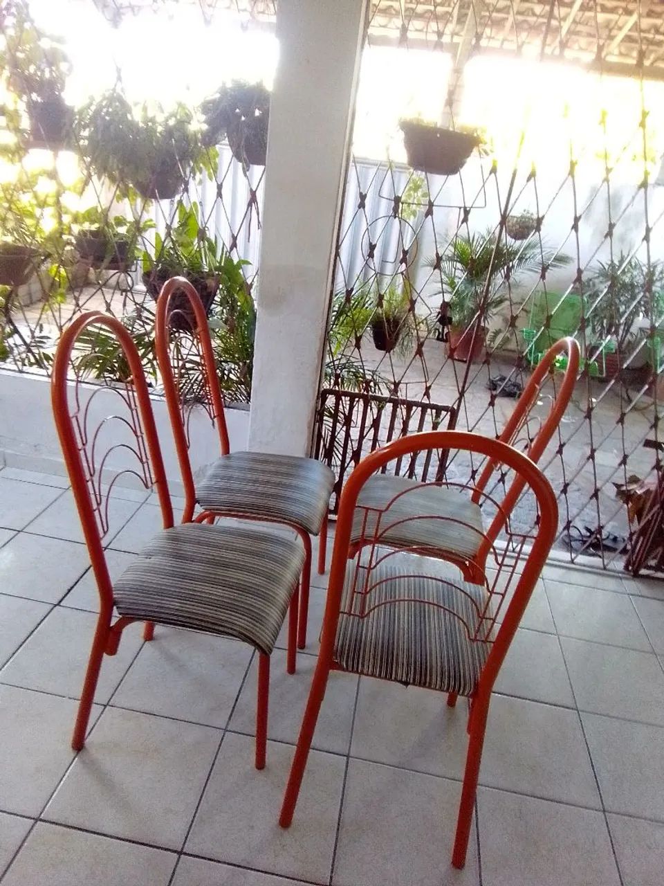 Cadeira de tubo