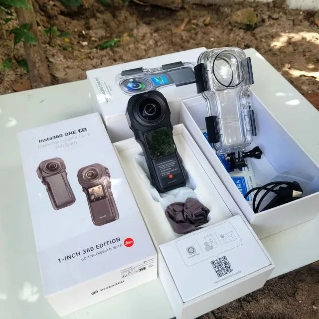 Câmera Insta360 One Rs 1-inch 360 Edition 6k - Foto 3