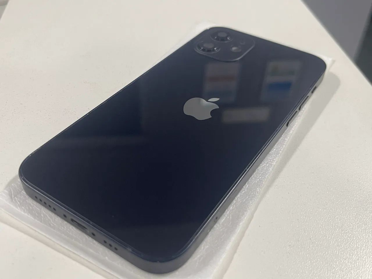 Carcaça iPhone 12 preta - Foto 2