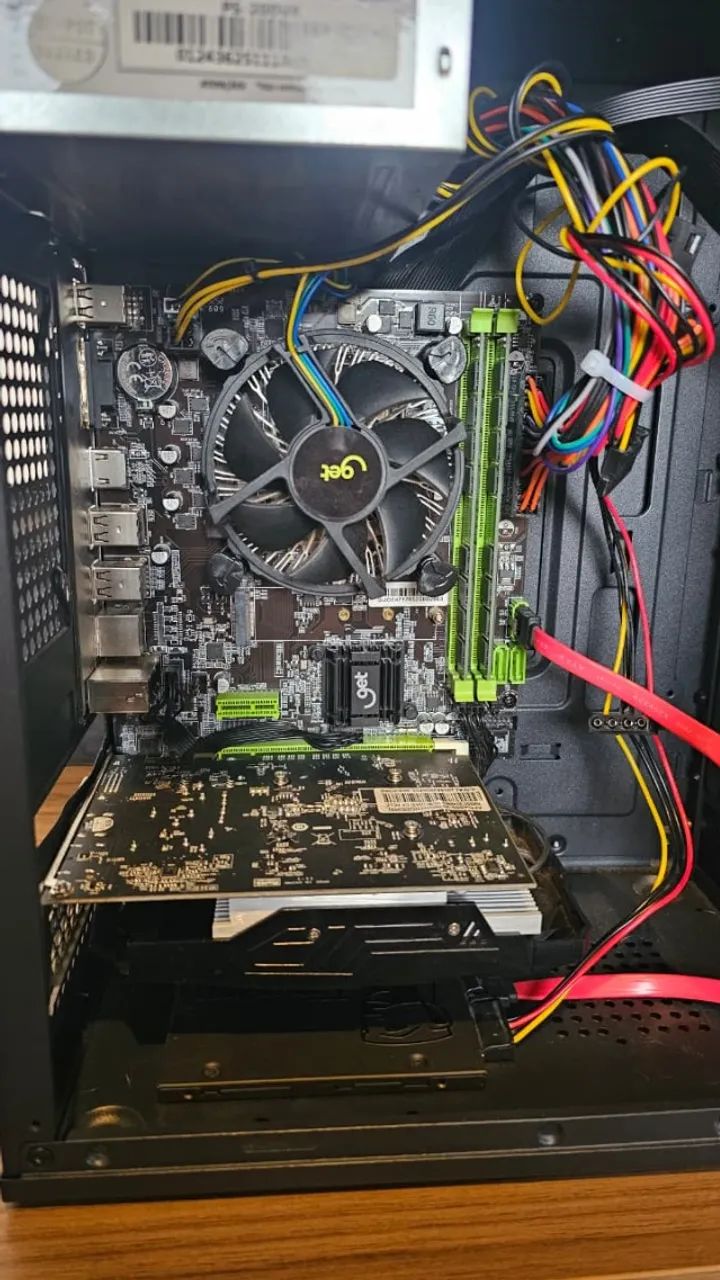 Desktop i7 16gb + RX550 2gb