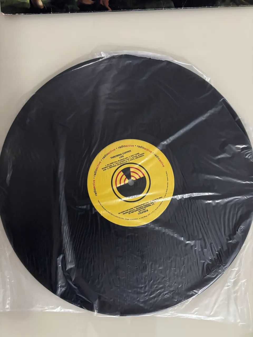 LP Disco de Vinil Throwing Copper - Live - Foto 2