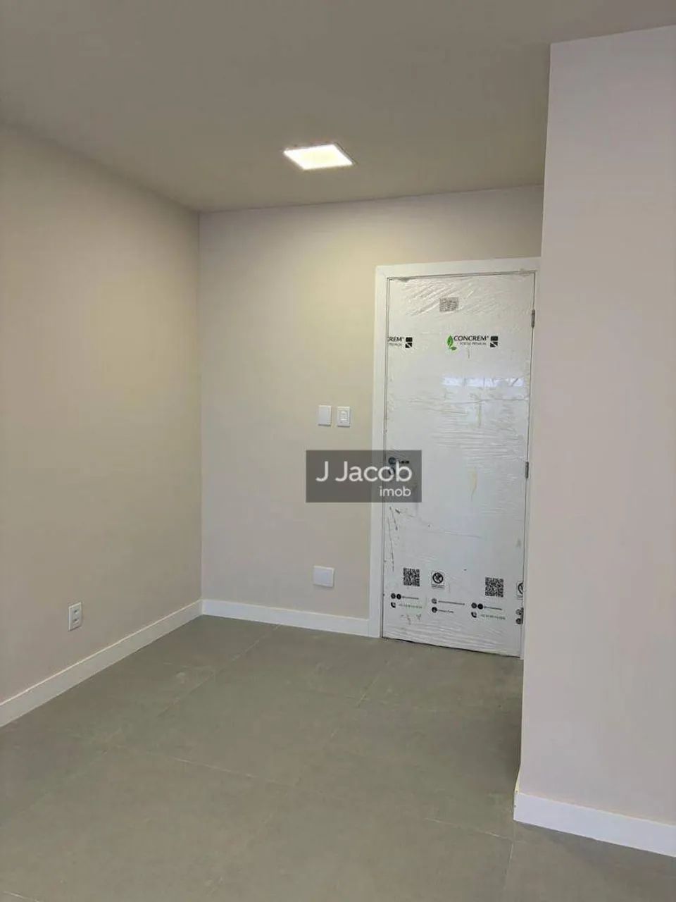 Alugo Sala de 30 m² no Ed. Arya Tower - bairro Umarizal - Foto 5