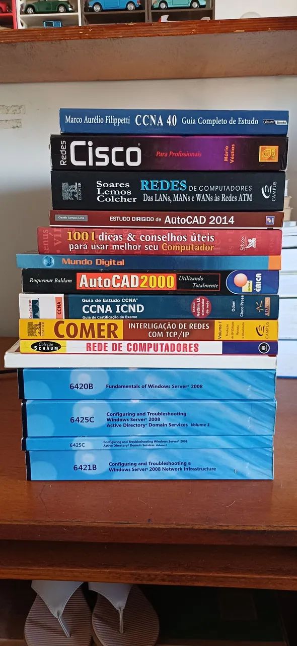 Livros de Informática. 