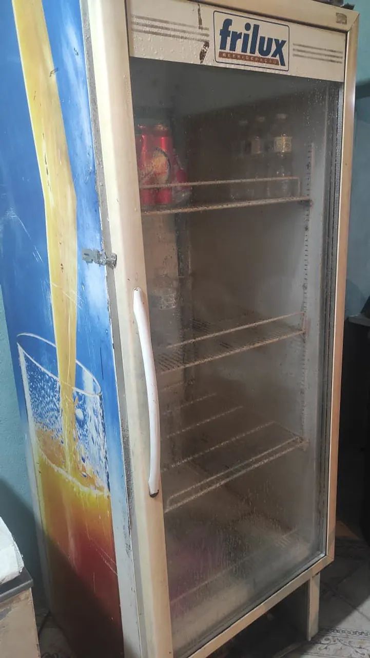 Expositor de bebidas vertical Frilux 410L