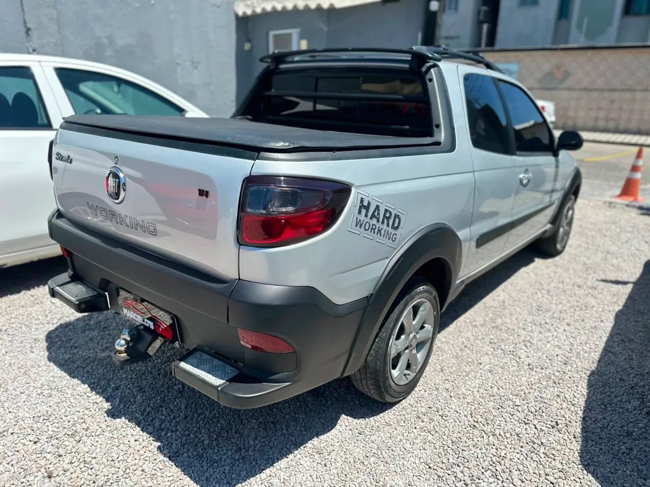 Fiat Strada Working 1.4 MPI Fire Flex 8V CE 2014 - Foto 5