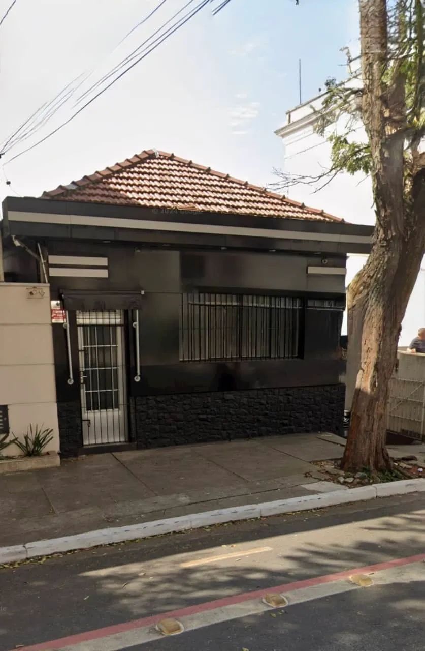 Casa comercial na Rua Agostinho Gomes, 3095  200 m²